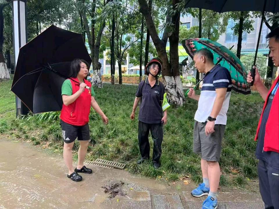 因共同的热, 不仅照亮了