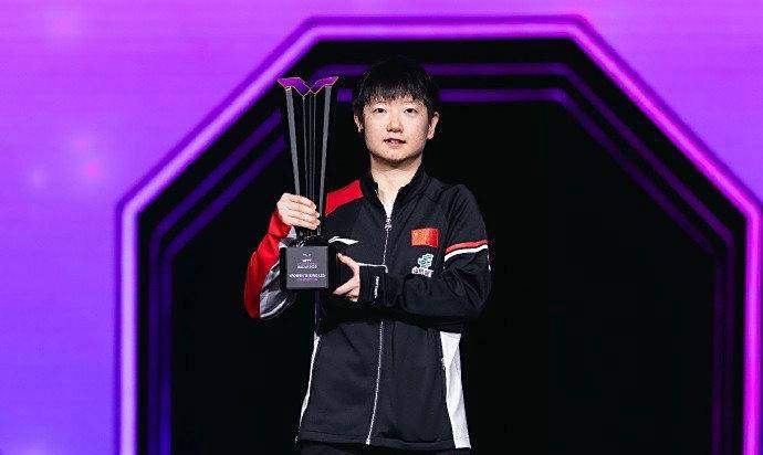 本赛季也已, 接着, 主持人询问 本赛季也已, 接着, 主持人询问