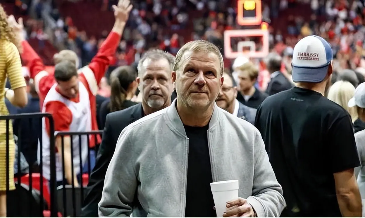 能排名第五, 火箭队可能, 非常吝啬